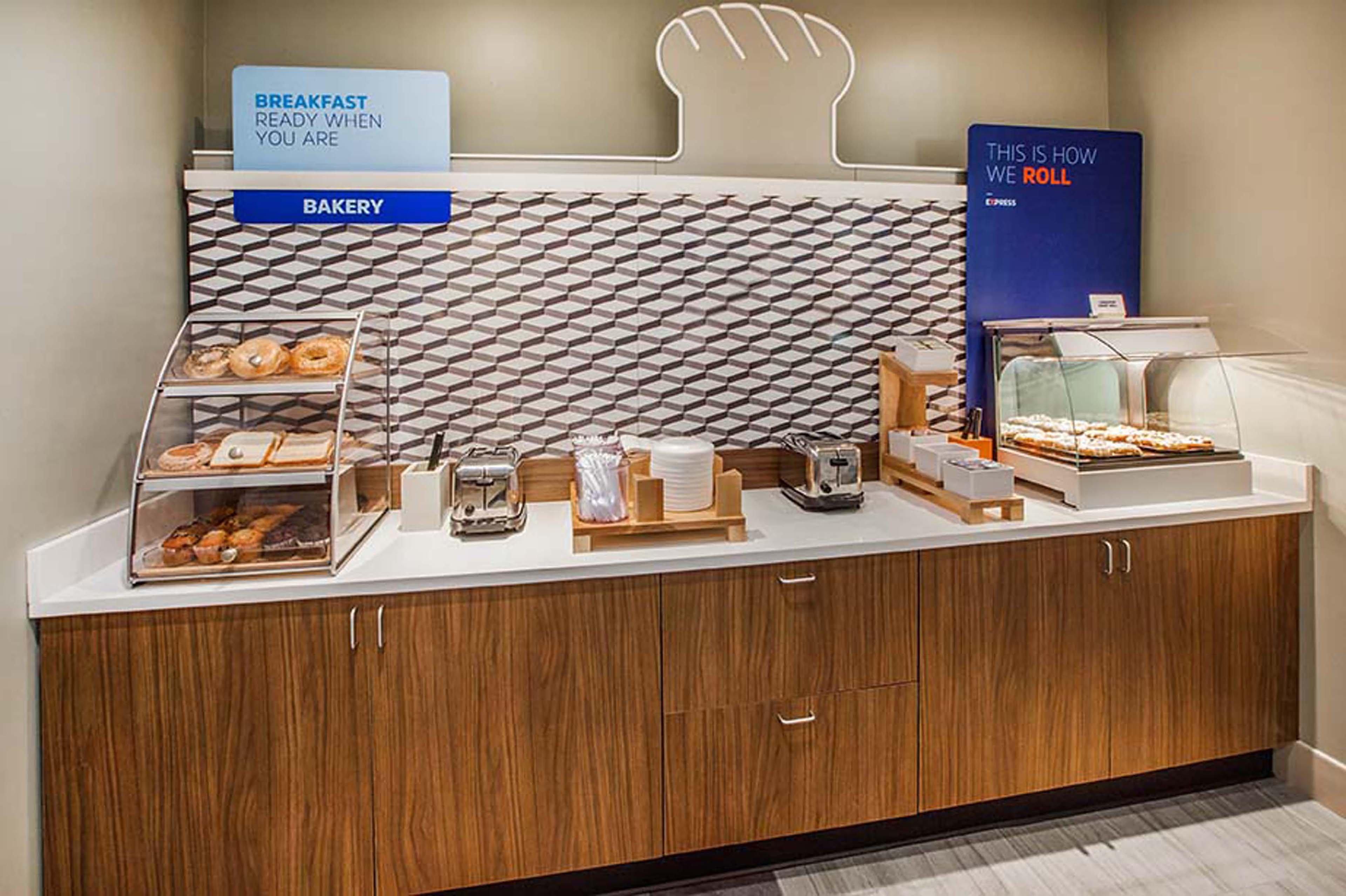 Holiday Inn Express & Suites Indianapolis North - Carmel By Ihg Zewnętrze zdjęcie