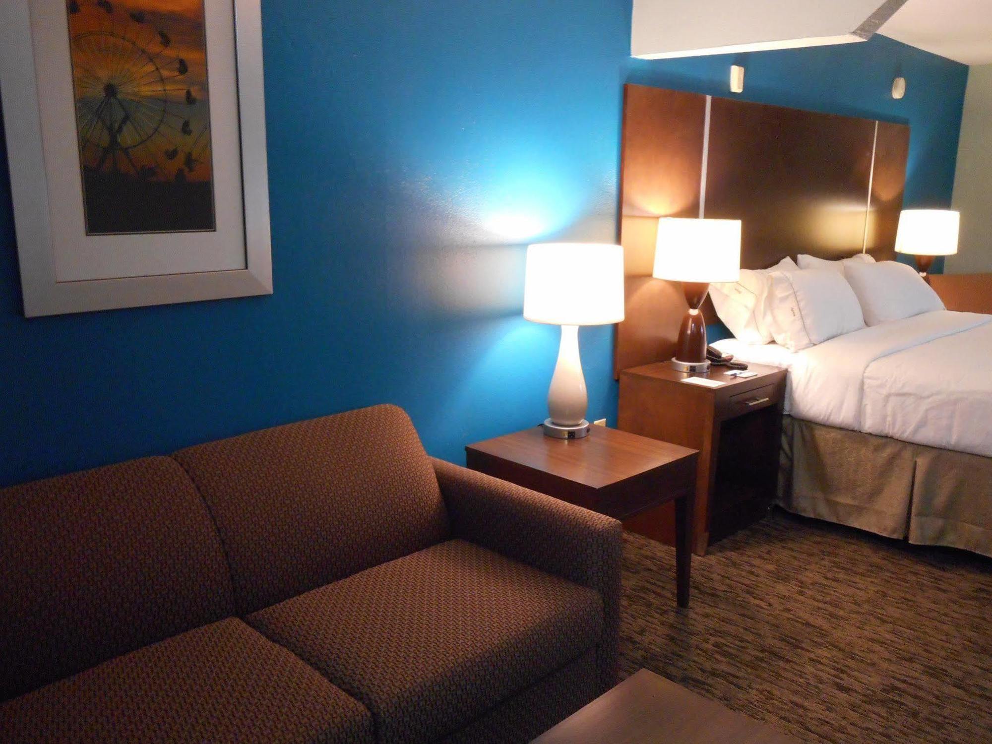 Holiday Inn Express & Suites Indianapolis North - Carmel By Ihg Zewnętrze zdjęcie