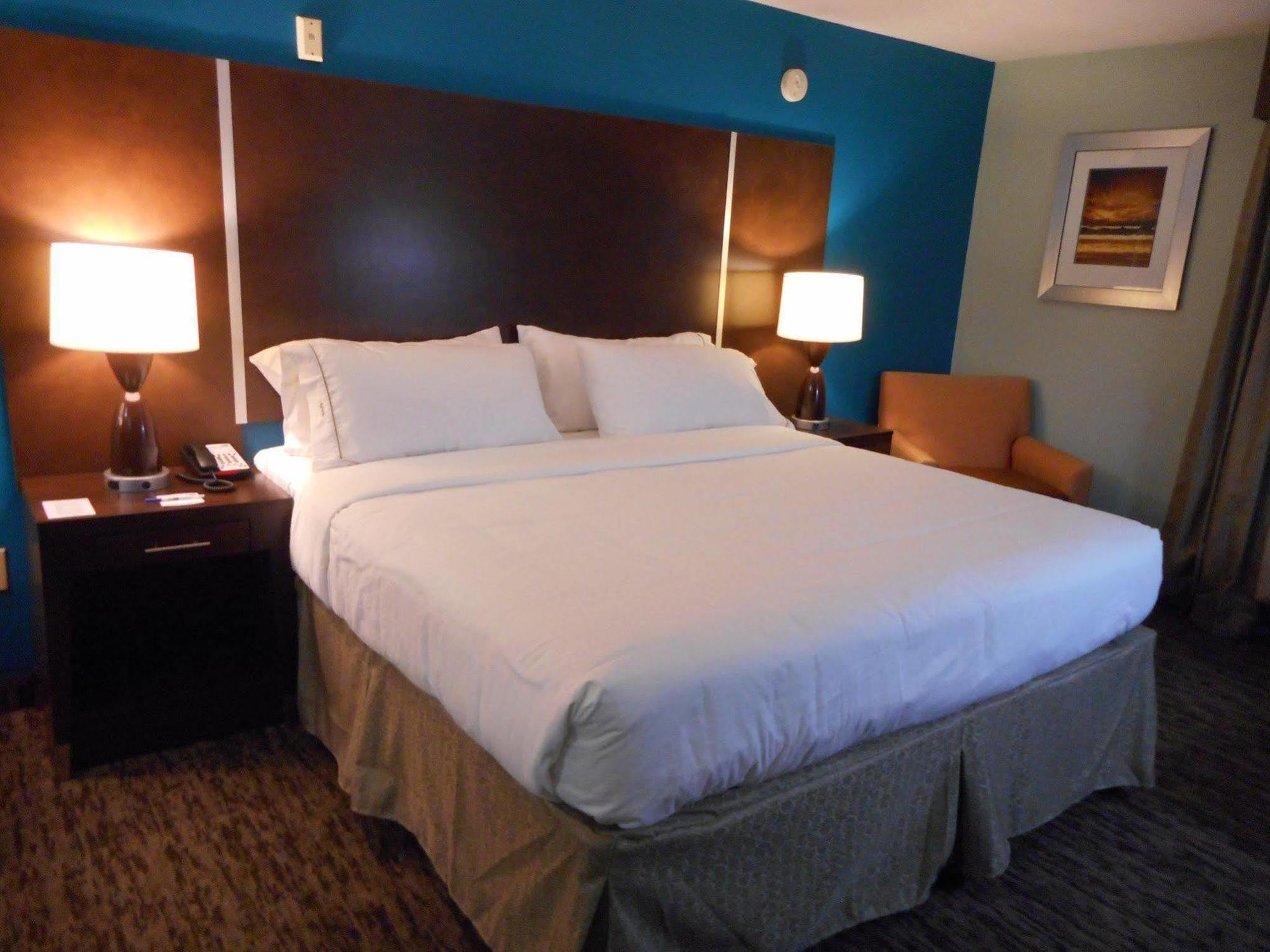 Holiday Inn Express & Suites Indianapolis North - Carmel By Ihg Zewnętrze zdjęcie